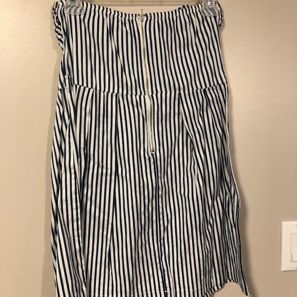 Blue and White Striped, Strapless Summer Dress - Picture 4 of 4